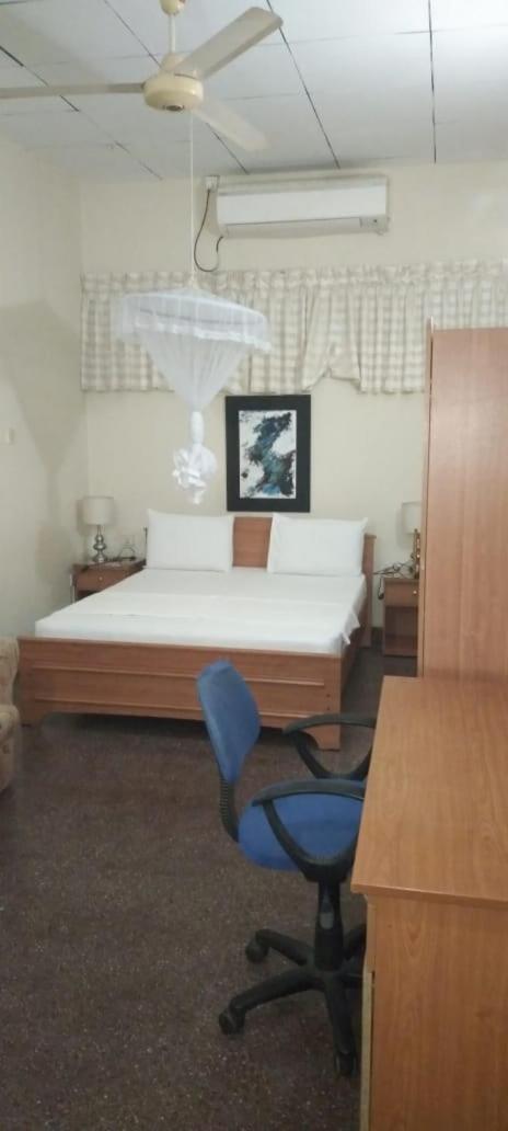 Milano Tourist Rest Hotel Anuradhapura Buitenkant foto