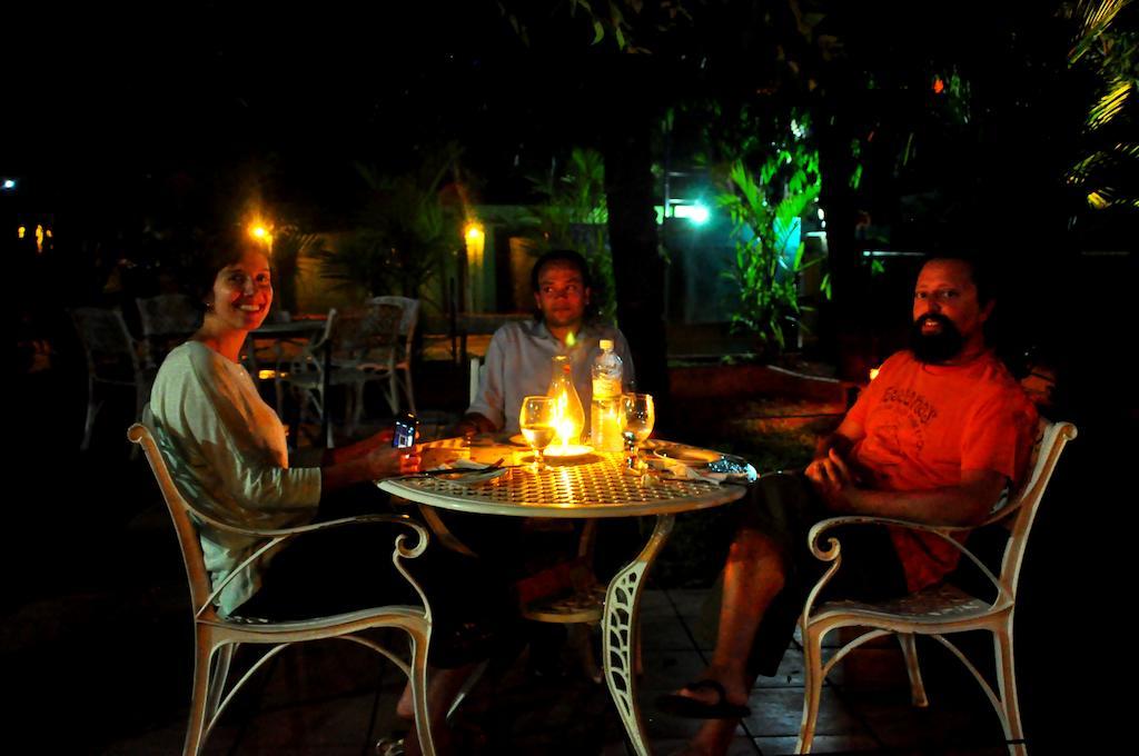 Milano Tourist Rest Hotel Anuradhapura Buitenkant foto
